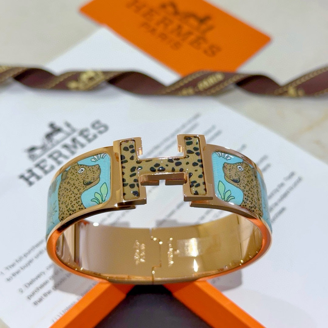 Leopard H Cuff