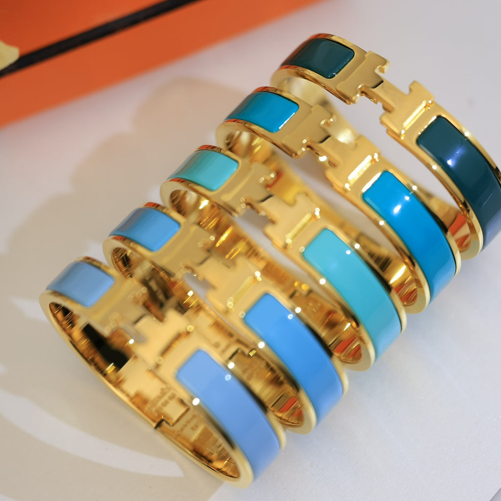 The Classic H Enamel Bangle (cool)
