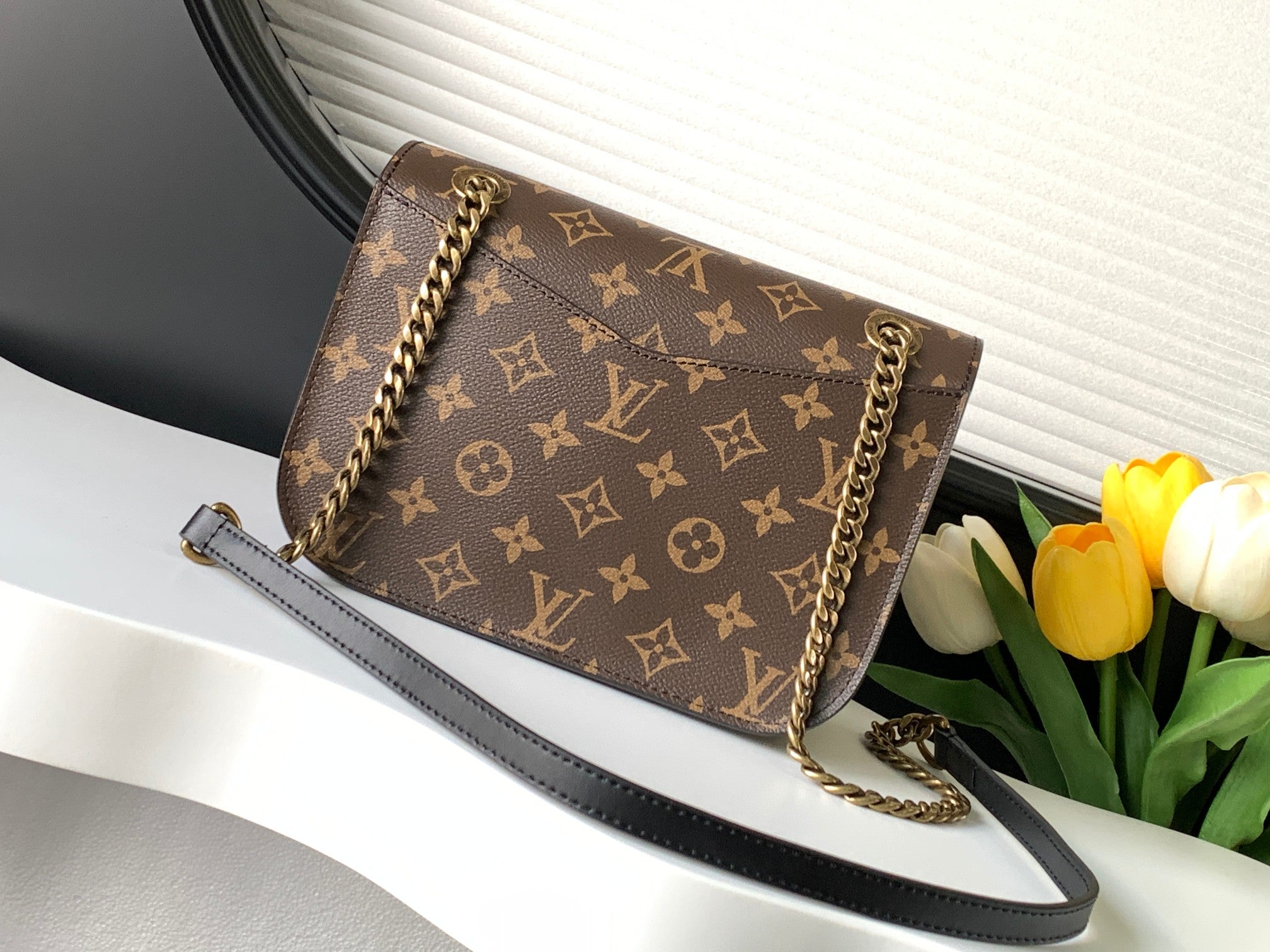 The Passy Pretty Bag