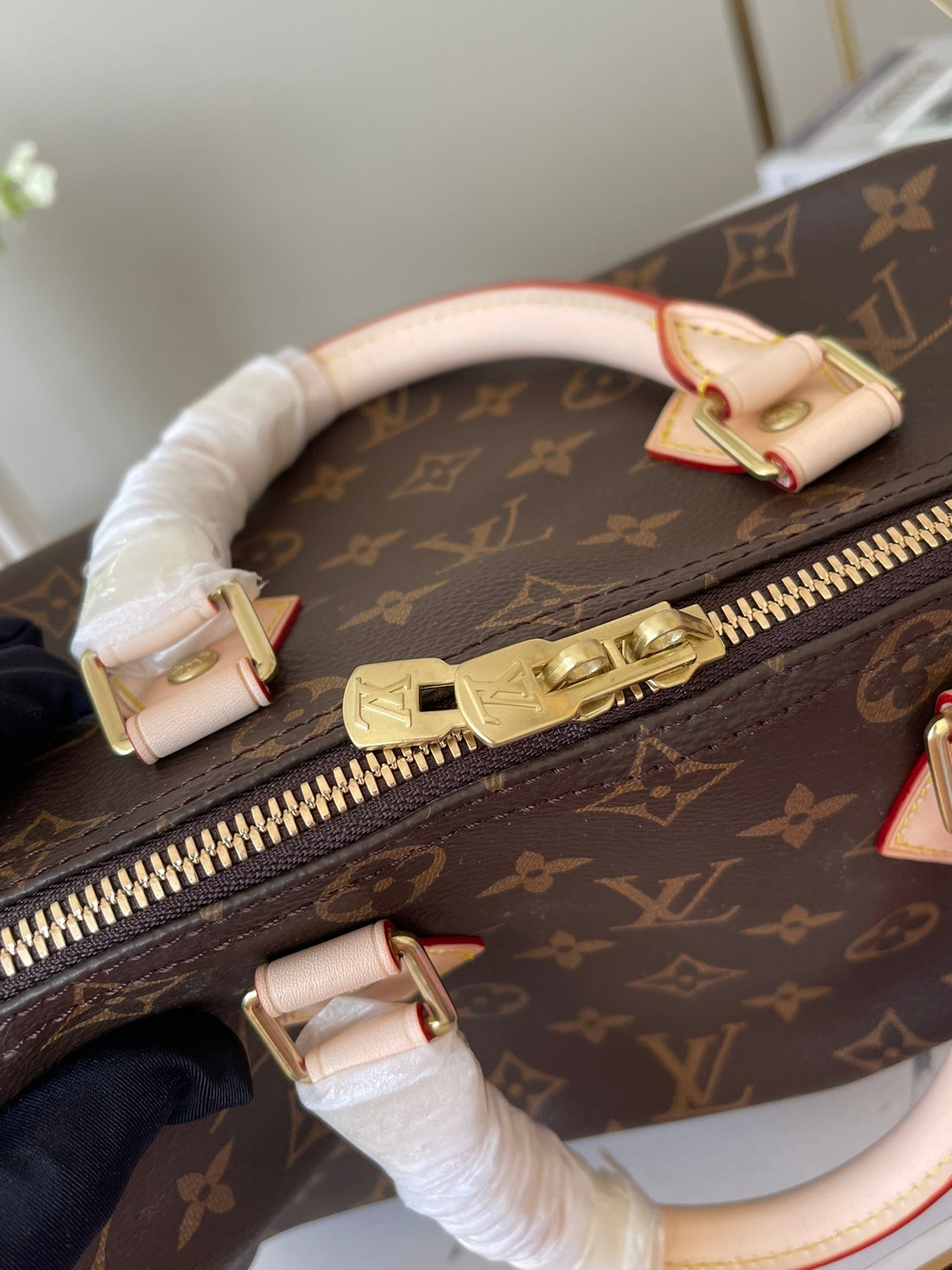 The Icon Carryall