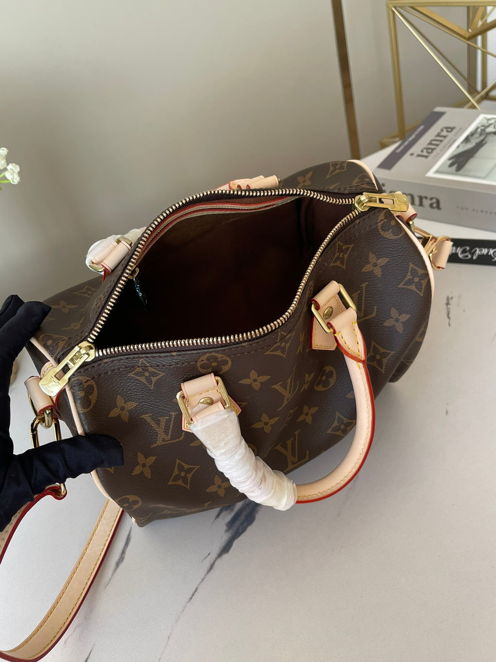 The Icon Carryall