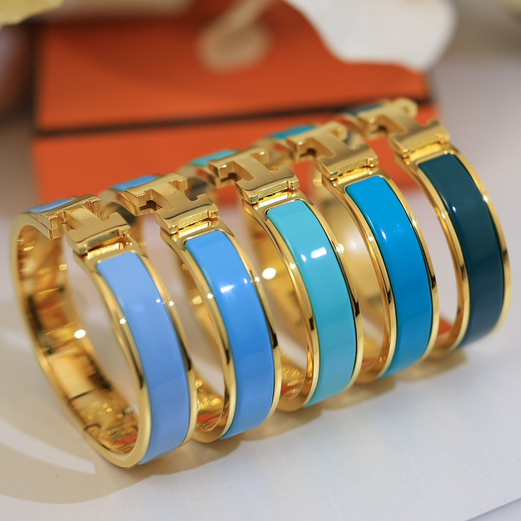 The Classic H Enamel Bangle (cool)