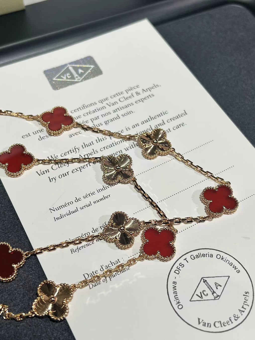 The Icon Clover Long (red & gold)