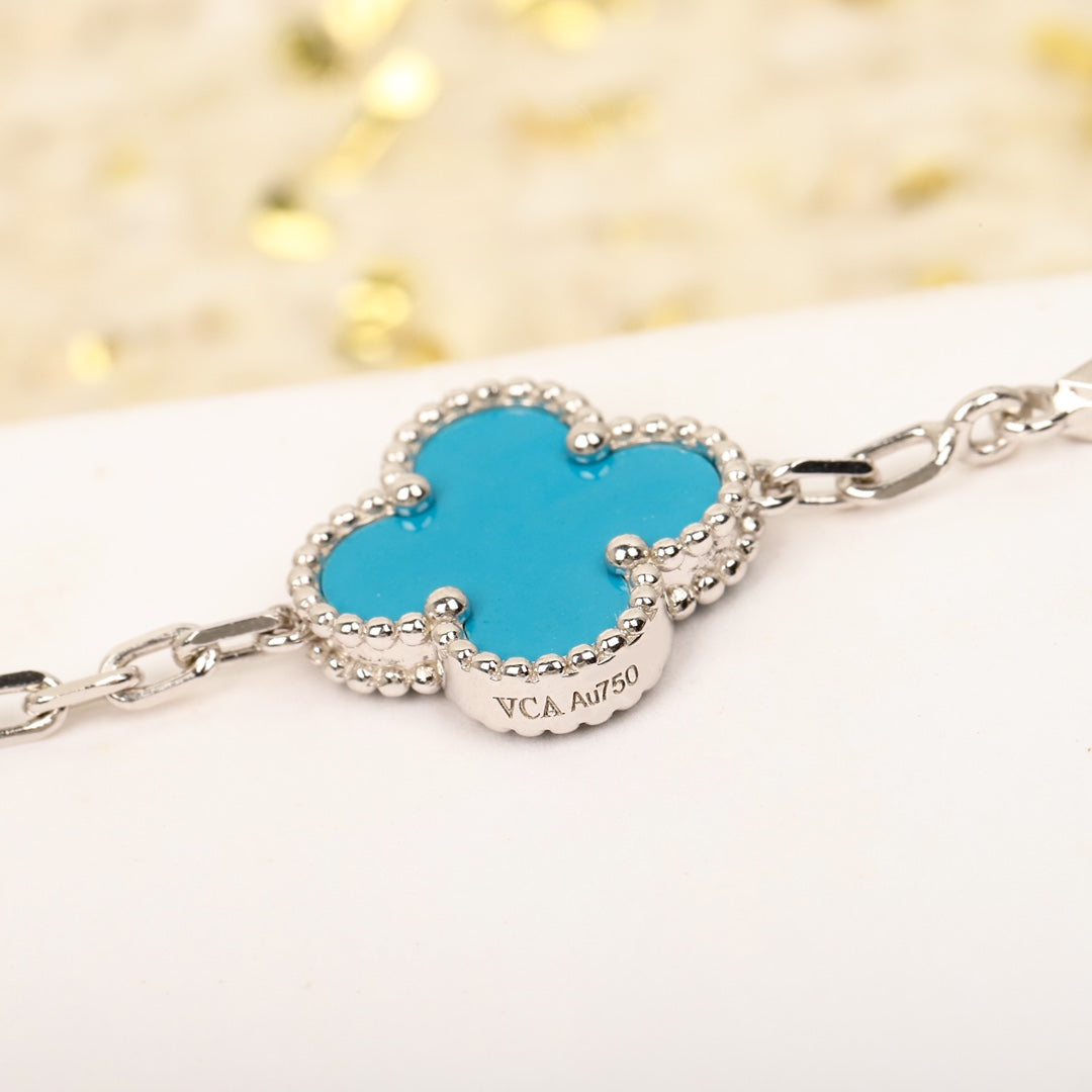 The Icon Clover (aqua)