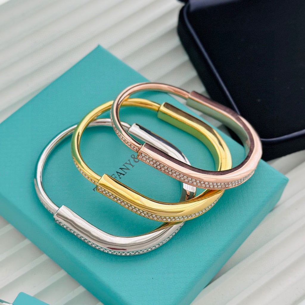 The Full Pavé Lock Bangle