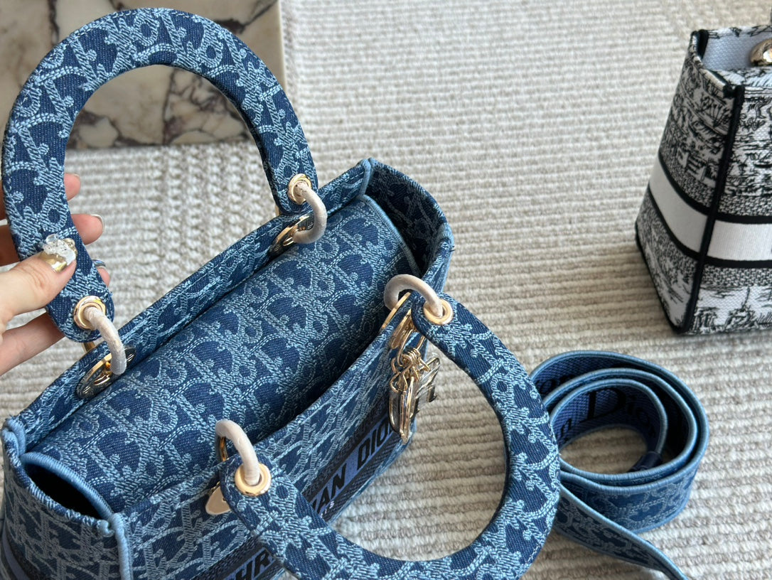 Lady D-Lite Medium Tote