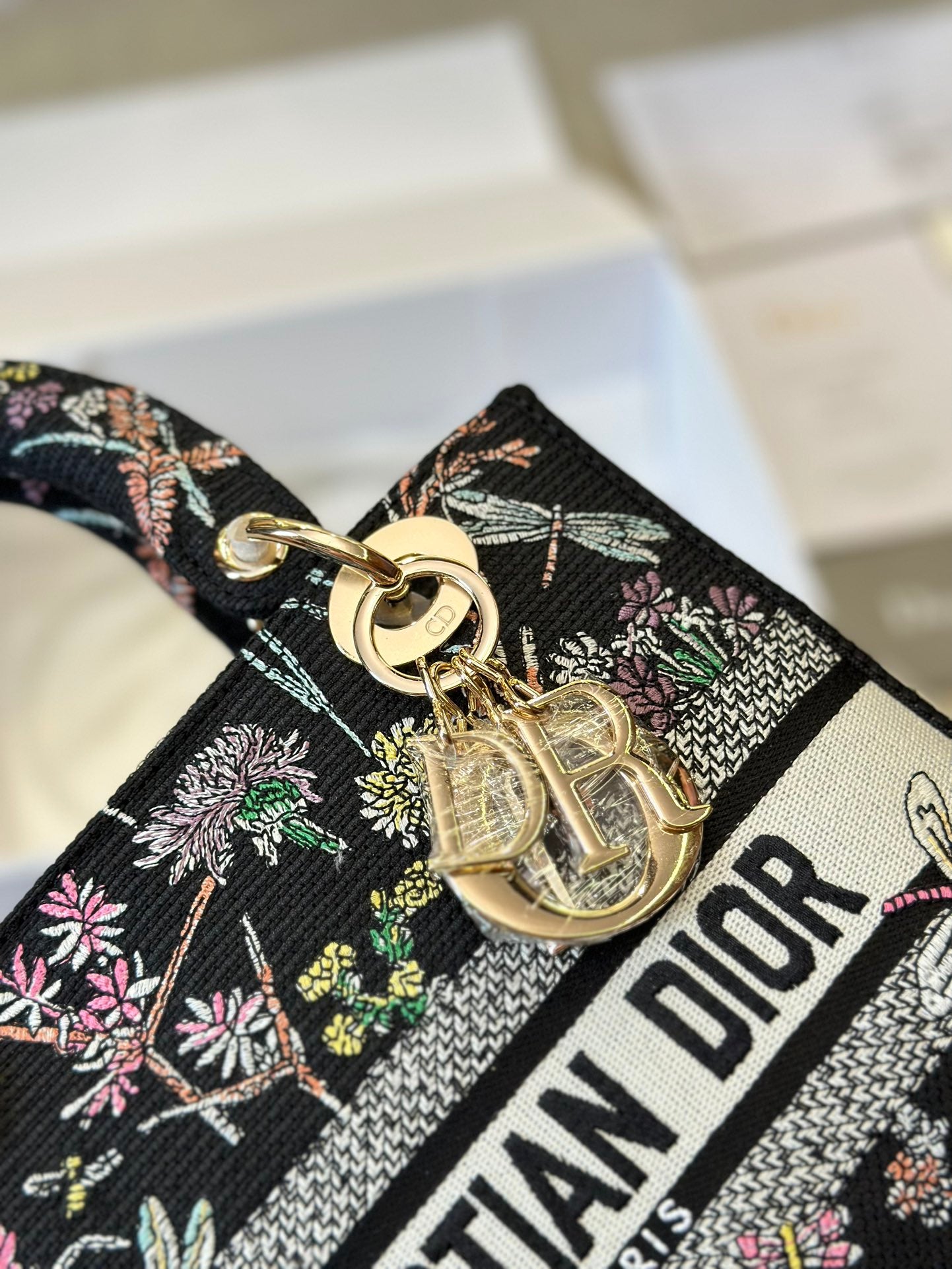 Lady D-Lite Medium Tote