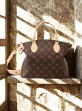 The Jetsetter Carryall